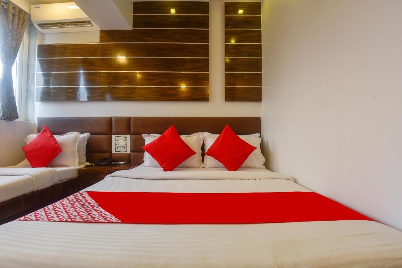 מומביי Oyo 28893 Hotel Gulf מראה חיצוני תמונה